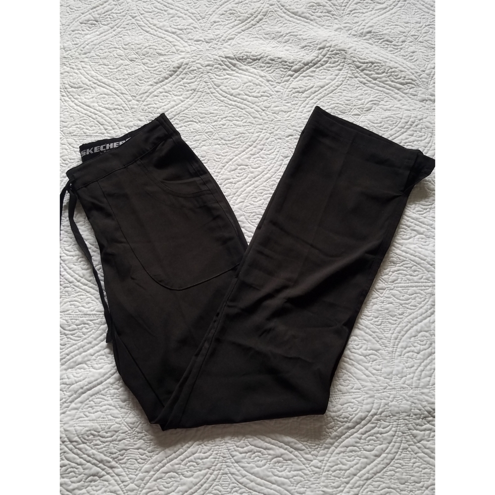 Black Sketchers Scrub Pants